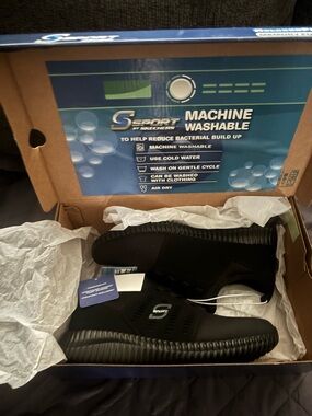 😎 NWT!! Skechers Sport Black Slip-On Memory Foam Sneakers Men 7
